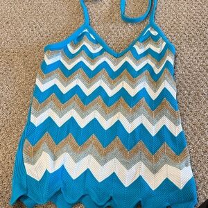 Chevron Patterned Blue and White Women's Top